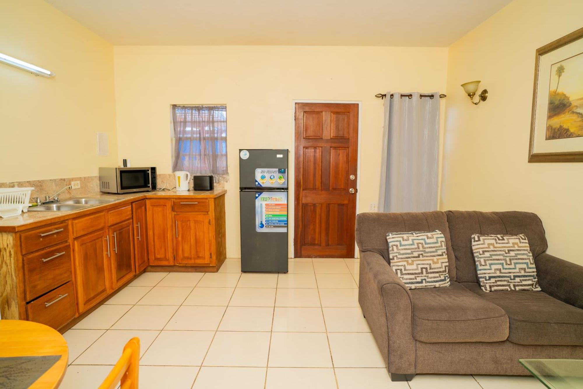 Connie'S Comfort Suites St. John's Kültér fotó